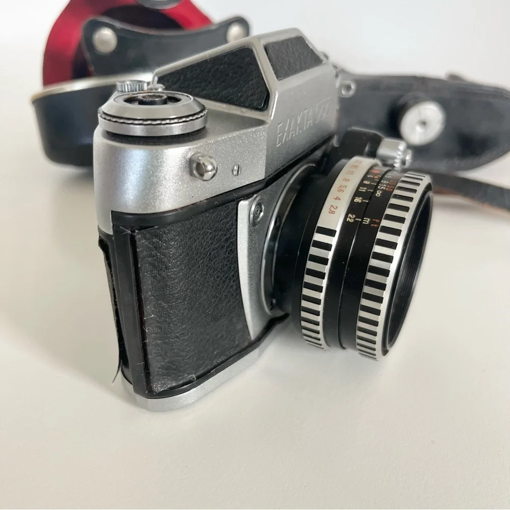 VTG Ihagee Dresden Exakta 500 35mm Camera Carl Zeiss Jena Tessar 50mm 1:2.8 Lens